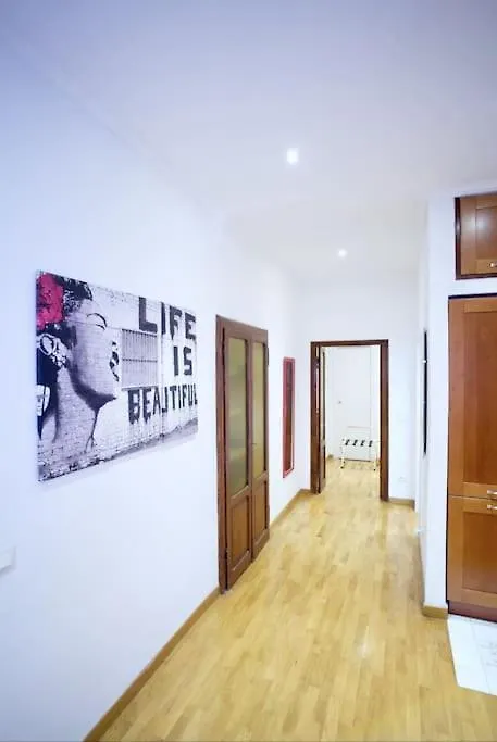 We Home - Leone Apartments - Rome, Vatican Italy